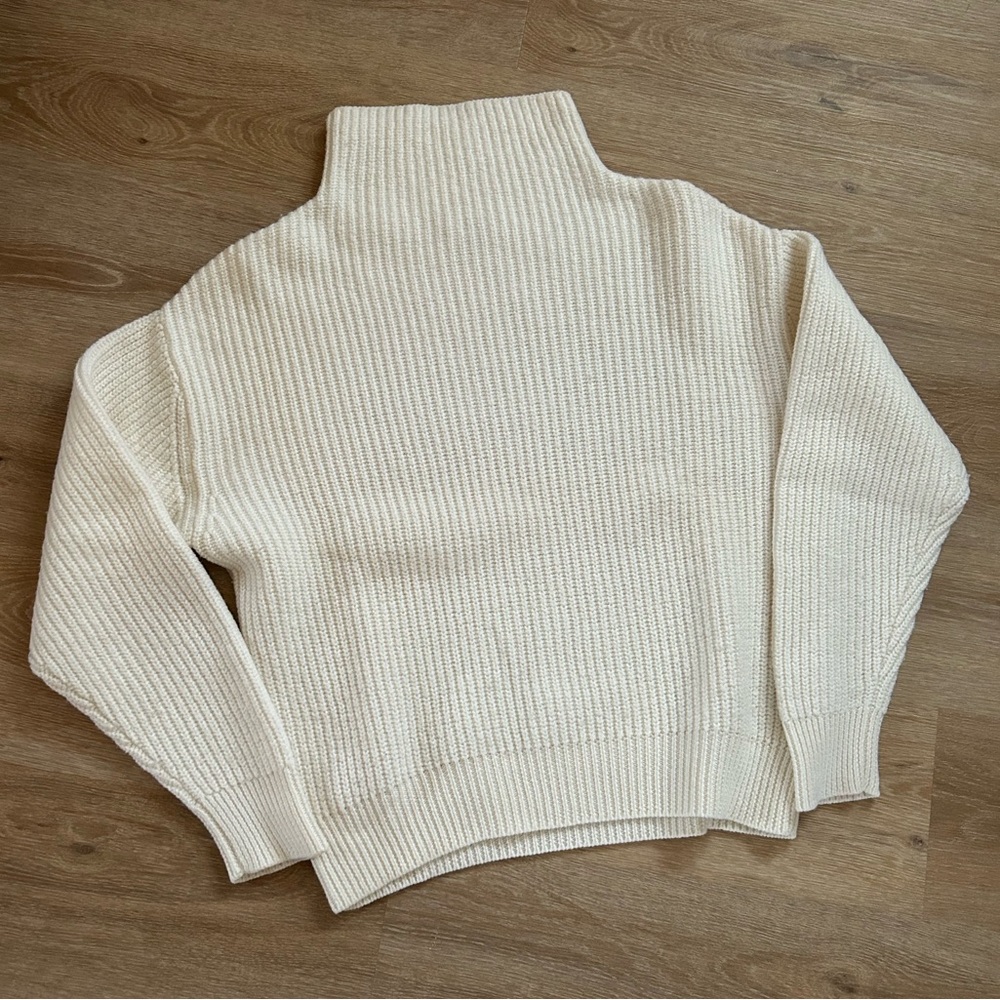 Aritzia Wilfred Montpellier Turtleneck - AS -IS